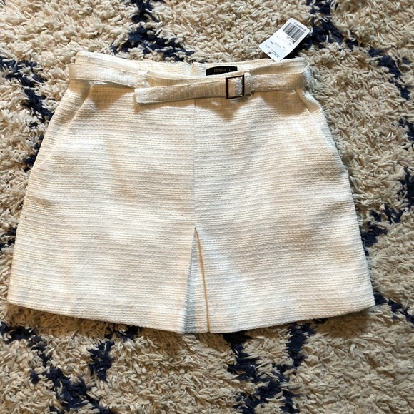 Forever 21 mini skirt - Picture 4 of 8